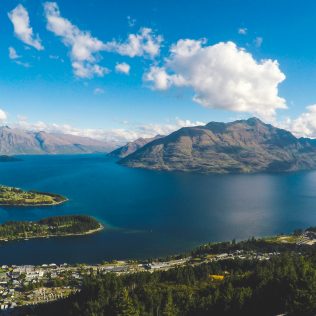 Queenstown to Auckland