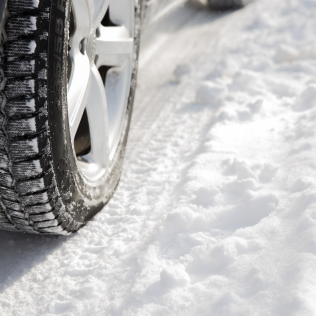 Winter Car Rental in New Zealand: Tips for Safe Driving