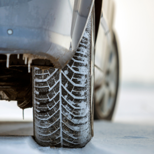 Winter Car Rental in New Zealand: Tips for Safe Driving