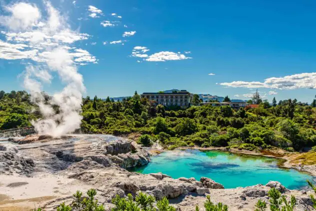 Rotorua to Auckland