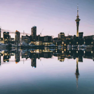 Queenstown to Auckland